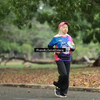Runner Photo 8137556