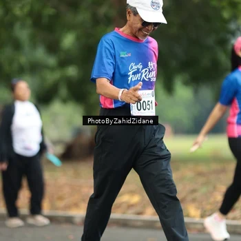 Runner Photo 8137573
