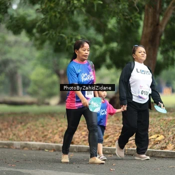 Runner Photo 8137576