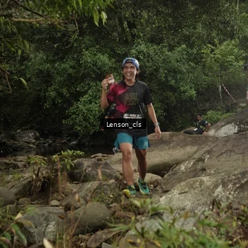 Runner Photo 8137594
