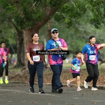 Runner Photo 8137602