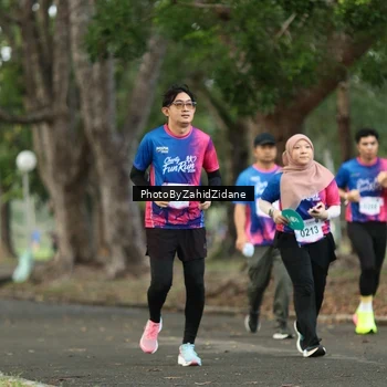 Runner Photo 8137608