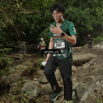 Runner Photo 8137683