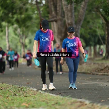 Runner Photo 8137744