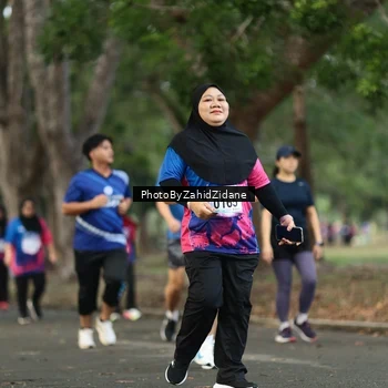 Runner Photo 8137765