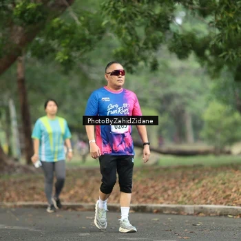 Runner Photo 8137846