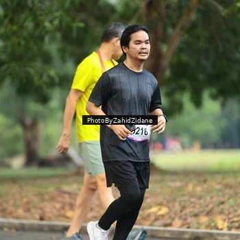 Runner Photo 8137858