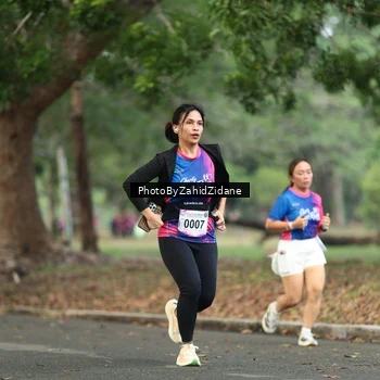 Runner Photo 8137868