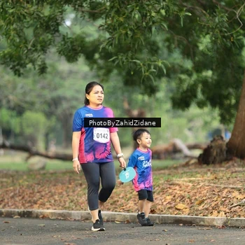 Runner Photo 8137923