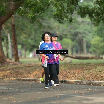 Runner Photo 8137924
