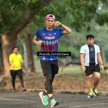 Runner Photo 8137929