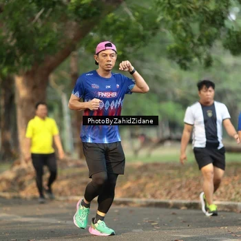 Runner Photo 8137930