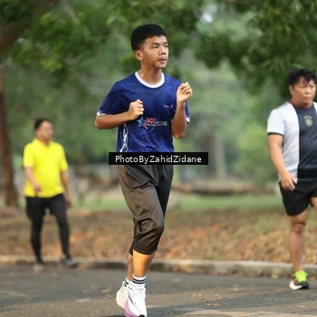 Runner Photo 8137935