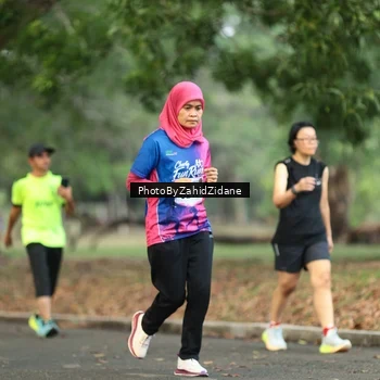 Runner Photo 8137975
