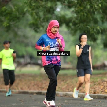 Runner Photo 8137976