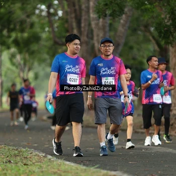Runner Photo 8137978