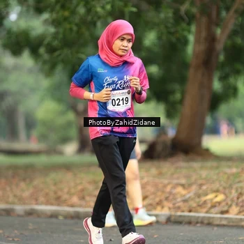Runner Photo 8137980