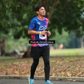 Runner Photo 8138005