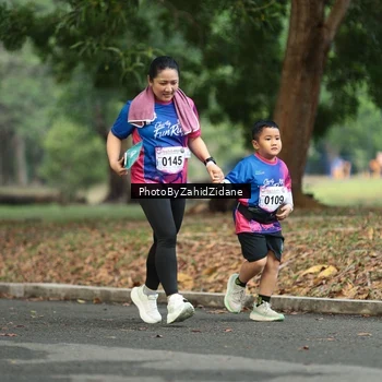 Runner Photo 8138023