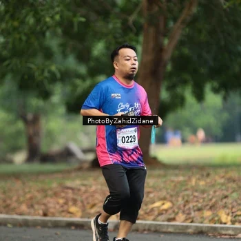 Runner Photo 8138040