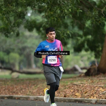 Runner Photo 8138042