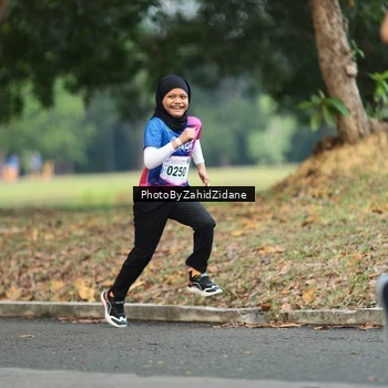Runner Photo 8138088