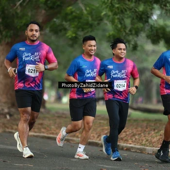 Runner Photo 8138112