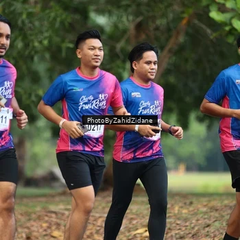 Runner Photo 8138114