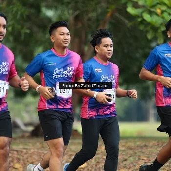 Runner Photo 8138116