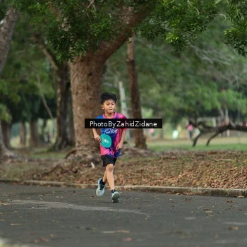 Runner Photo 8138165