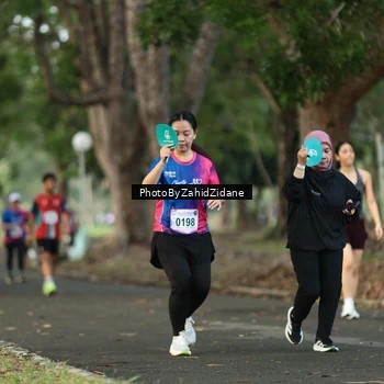 Runner Photo 8138205