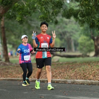 Runner Photo 8138223