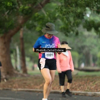 Runner Photo 8138291