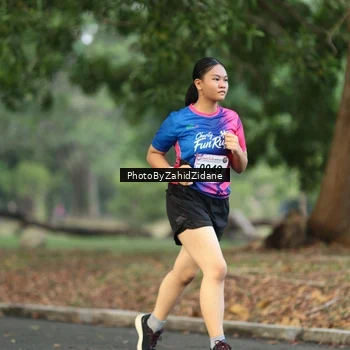 Runner Photo 8138329