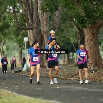Runner Photo 8138346