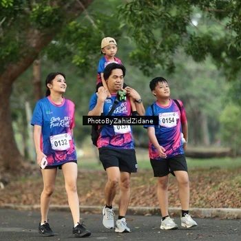 Runner Photo 8138355