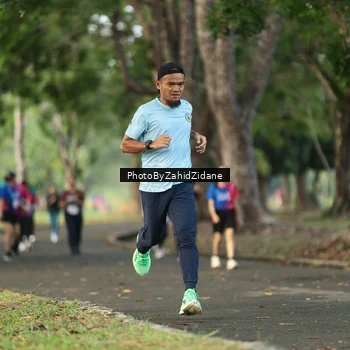 Runner Photo 8138369