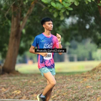 Runner Photo 8138426