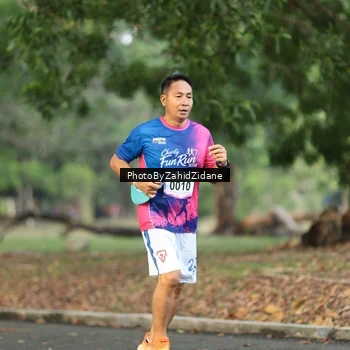 Runner Photo 8138459
