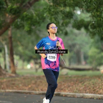Runner Photo 8138469