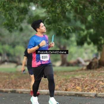 Runner Photo 8138491