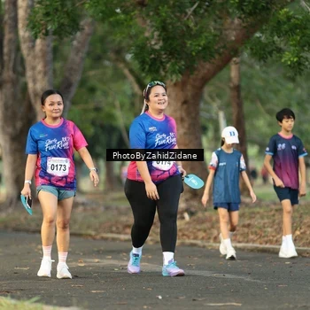Runner Photo 8138498