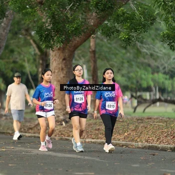 Runner Photo 8138534