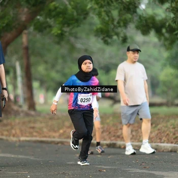 Runner Photo 8138538