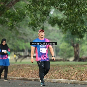 Runner Photo 8138565