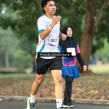 Runner Photo 8138577