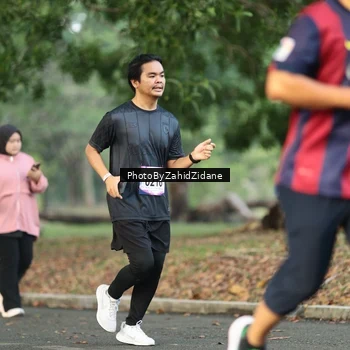 Runner Photo 8138586