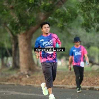 Runner Photo 8138641