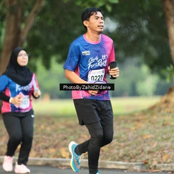 Runner Photo 8138649