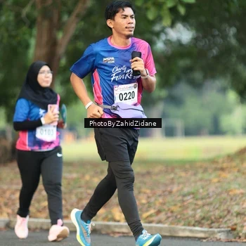 Runner Photo 8138652